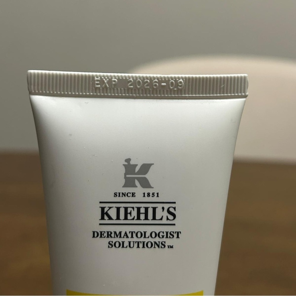 Kiehl’s Gently Effective Acne Treating‎ Cleansing Paste - NWOB - 4.2 Oz - Picture 7 of 10